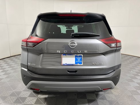 Used 2023 Nissan Rogue SV image 7