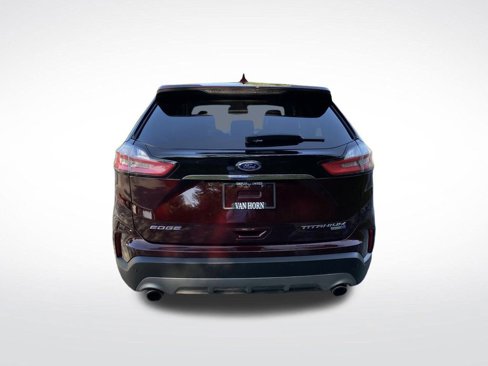 Used 2020 Ford Edge Titanium w/ Canadian Touring Package image 16