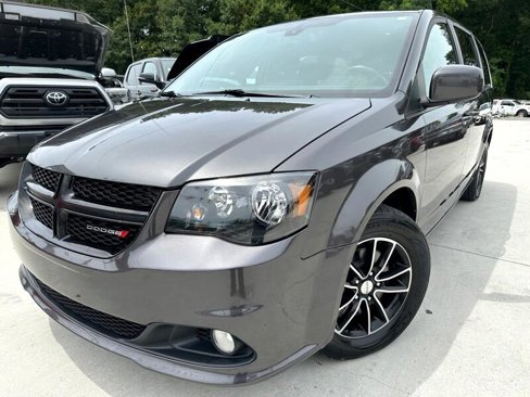Used 2019 Dodge Grand Caravan SE image 3