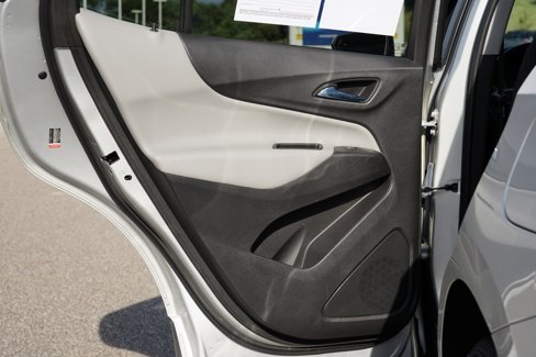 Used 2021 Chevrolet Equinox LT image 19
