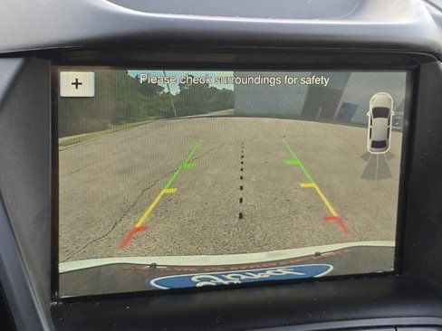 Used 2019 Ford Escape SEL image 22