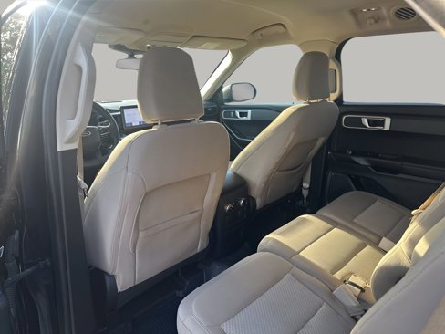 Used 2021 Ford Explorer 2WD image 15