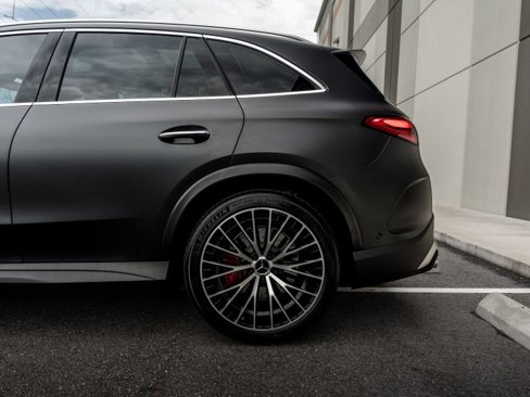 Used 2024 Mercedes-Benz GLC 43 AMG 4MATIC image 33