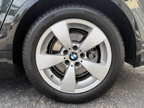 Used 2006 BMW 525i Sedan image 40