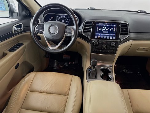 Used 2021 Jeep Grand Cherokee Limited image 23