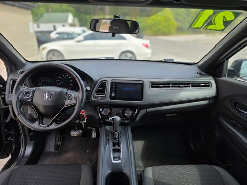 Used 2021 Honda HR-V Sport image 10
