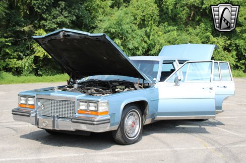Used 1987 Cadillac Brougham image 6