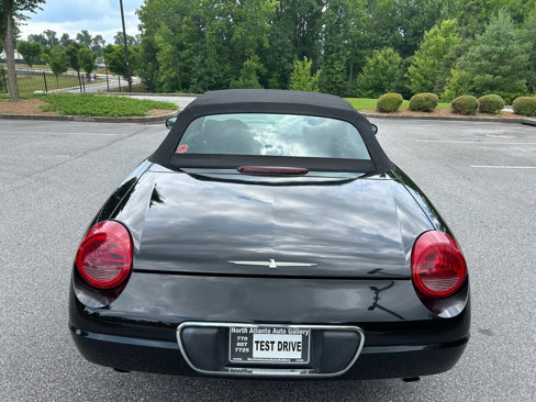 Used 2002 Ford Thunderbird Deluxe image 12