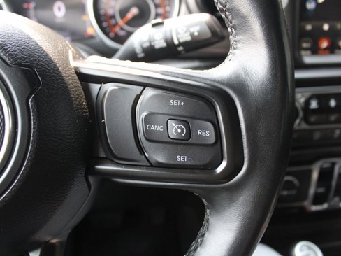 Certified 2022 Jeep Wrangler Unlimited Sport w/ Sun And Sound Package image 21