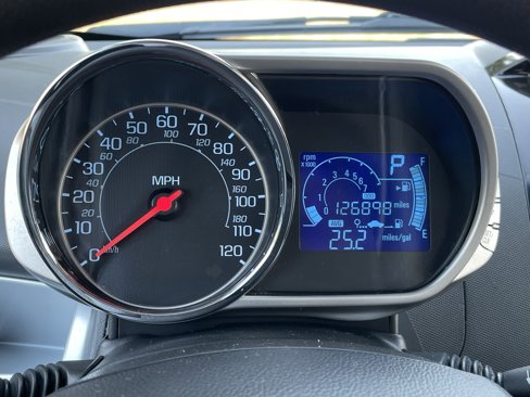 Used 2014 Chevrolet Spark LT image 20