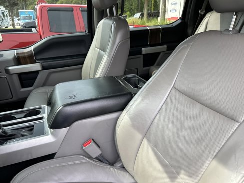 Used 2016 Ford F150 Lariat image 14