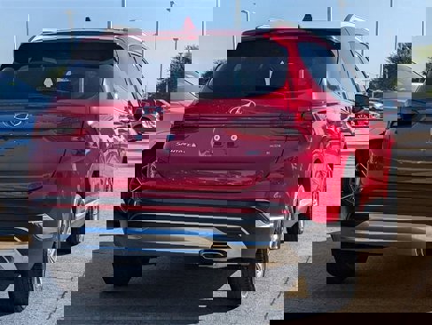 Used 2023 Hyundai Santa Fe SEL w/ Premium Package image 4