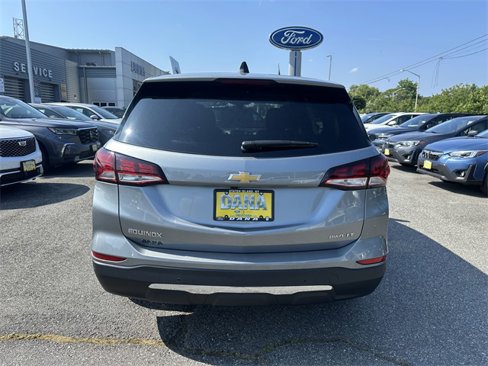 Used 2023 Chevrolet Equinox LT w/ Driver Convenience Package image 6