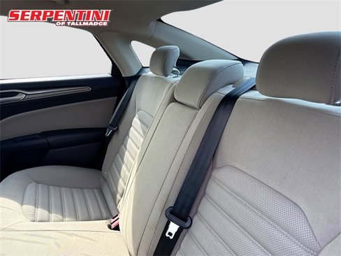 Used 2017 Ford Fusion S image 21