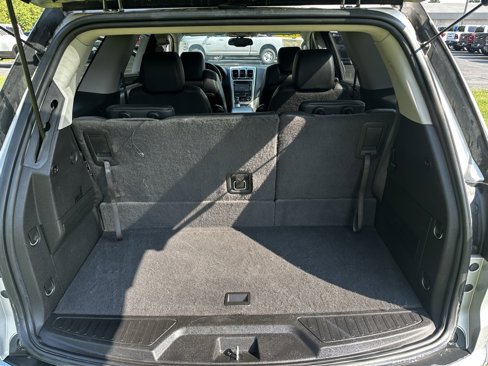 Used 2011 GMC Acadia SLT image 12