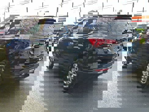 Used 2022 Chevrolet Equinox LT image 4