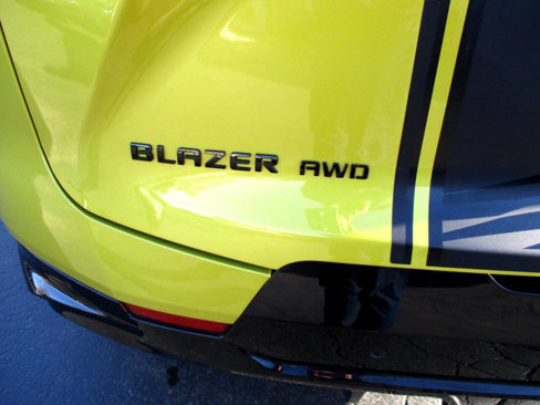 Used 2022 Chevrolet Blazer RS w/ Enhanced Convenience Package image 21