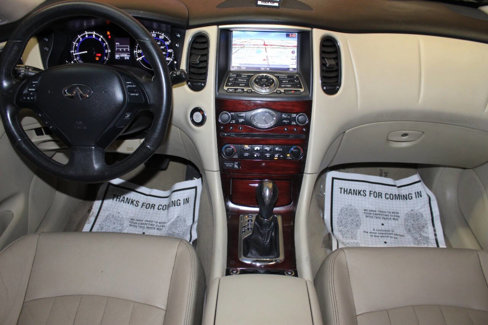 Used 2016 INFINITI QX50 AWD w/ Deluxe Touring Package image 19