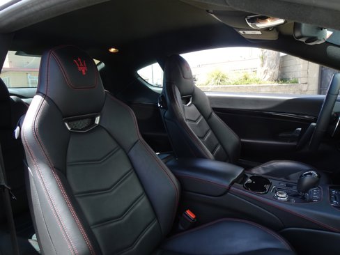 Used 2018 Maserati GranTurismo Sport image 19