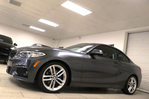 Used 2017 BMW 230i Coupe w/ Premium Package image 11