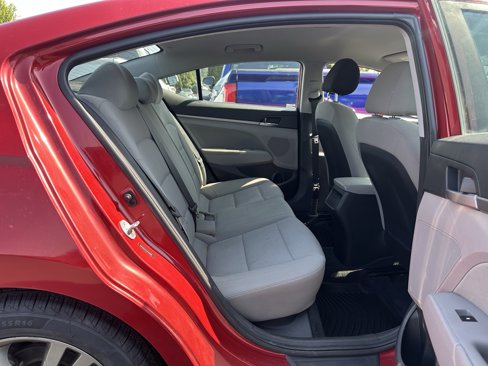 Used 2018 Hyundai Elantra SEL image 12