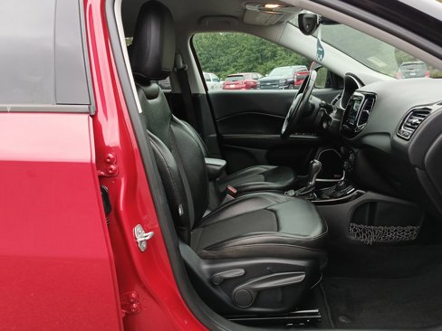 Used 2018 Jeep Compass Latitude w/ Popular Equipment Group image 29