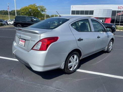 Used 2017 Nissan Versa S Plus image 3