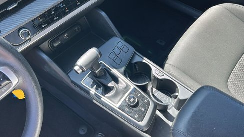 Used 2023 Kia Sportage LX image 17