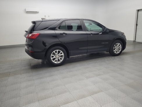 Used 2020 Chevrolet Equinox LS w/ LPO, Cargo Package image 10