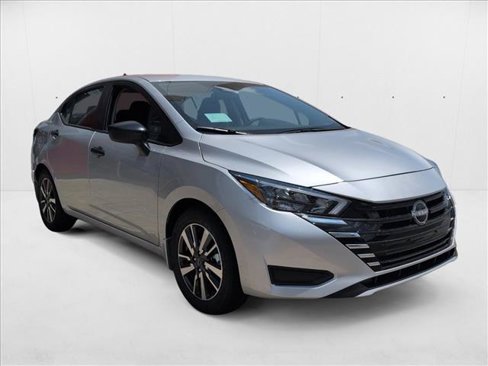 New 2025 Nissan Versa S image 3