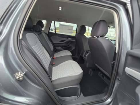 New 2025 Volkswagen Tiguan S image 14