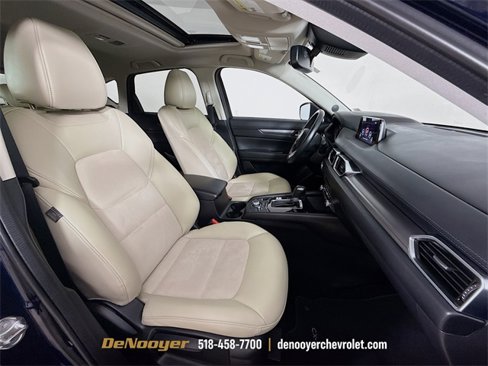 Used 2020 MAZDA CX-5 Touring image 29