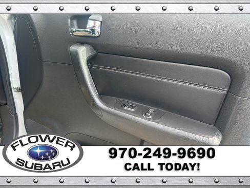 Used 2006 HUMMER H3 Luxury image 12