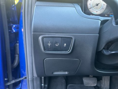 Used 2022 Hyundai Tucson Limited w/ Cargo Package image 19