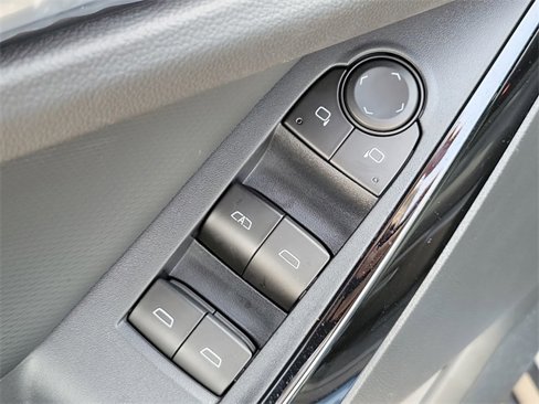 New 2026 Chevrolet Equinox LT image 23