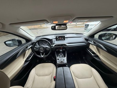 Used 2018 MAZDA CX-9 Touring image 8
