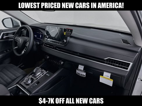 New 2024 Mitsubishi Outlander SE image 33