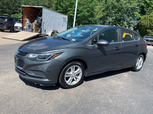 Used 2017 Chevrolet Cruze LT image 3