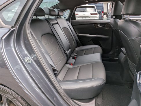 Used 2021 Kia Forte GT-Line w/ GT-Line Premium Package image 24