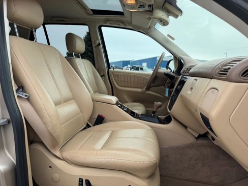 Used 2001 Mercedes-Benz ML 320 4MATIC image 26