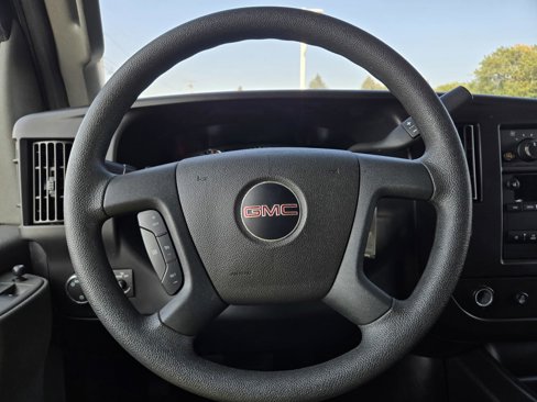 Used 2023 GMC Savana 2500 w/ Driver Convenience Package image 14