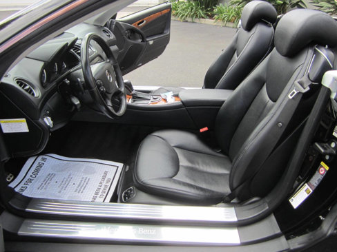Used 2007 Mercedes-Benz SL 550 w/ AMG Sport Pkg image 27