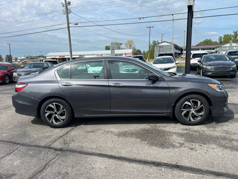 Used 2017 Honda Accord LX image 5