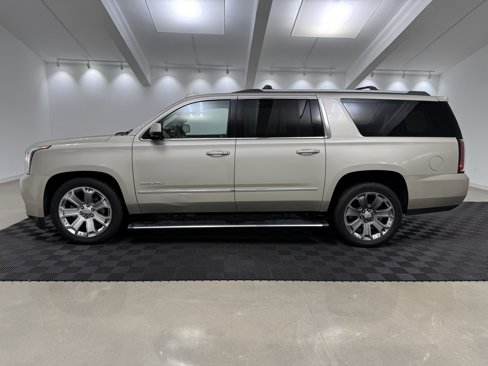 Used 2016 GMC Yukon XL Denali w/ Open Road Package image 4