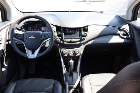 Used 2020 Chevrolet Trax LT w/ LT Convenience Package image 36