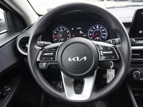 Used 2023 Kia Forte LXS image 33
