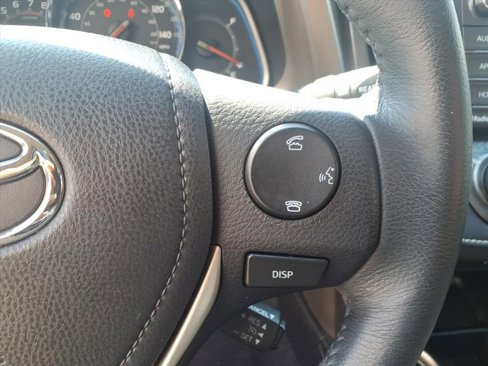 Used 2015 Toyota RAV4 Limited image 15