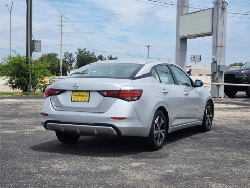 Used 2023 Nissan Sentra SV image 5