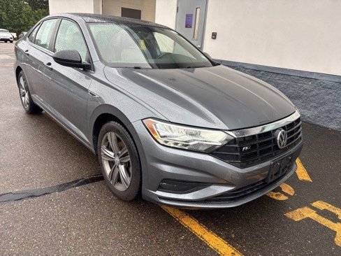 Used 2021 Volkswagen Jetta R-Line w/ R-Line Cold Weather Package image 1