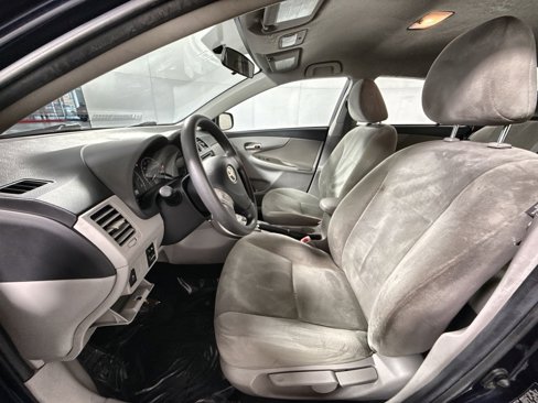 Used 2013 Toyota Corolla L image 12